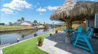 Ocean Village Retreat , Walk to Beach+Private Dock