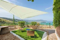 House with sea view, with equipped garden, private parking, pets allowed - 2-Star