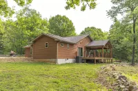 Idle Awhile Cabin on 36 Acres – Luxury Meets Historic Charm in the Ozarks - Wifi