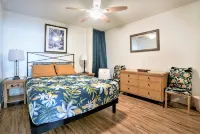 Stunning Direct Oceanfront Home on the Beach, AC, Pool, Spa - balcone