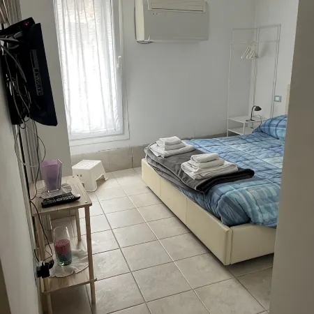 FAMILY APARTMENT WITH CANAL VIEW