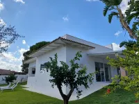 Villa Flavia, Mediterranean charm. Apartment, private pool at100 mt sea