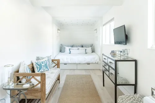 The Bell House Wimberley Boutique Luxury Suite
