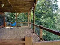 Lake cabin w/Mountain view, game room, & lake access, Sleeps 8, 3 King Bedrooms - Boutique