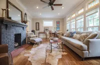The Young House Very Close To Downtown Murfreesboro  35 minutes from Nashville! - Bungalows