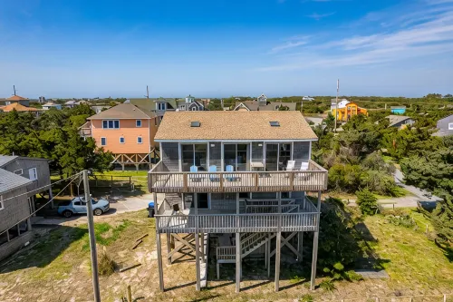 Sleeps 16! 1 Minute Walk To Beach!