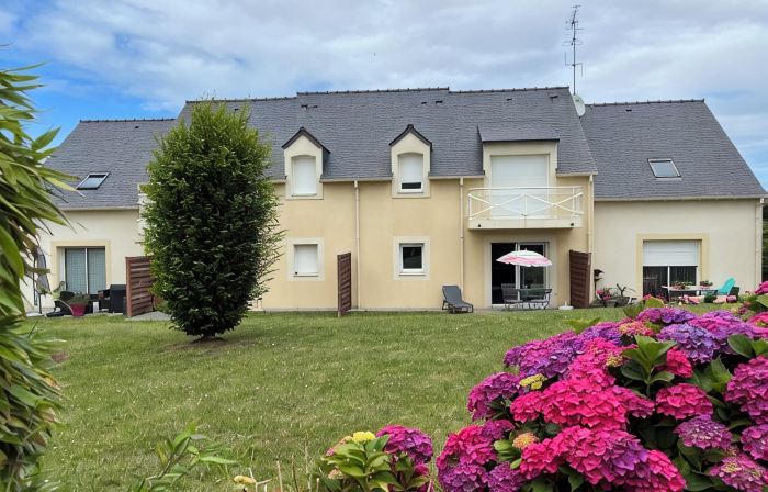 Beautiful apartment close to the sea