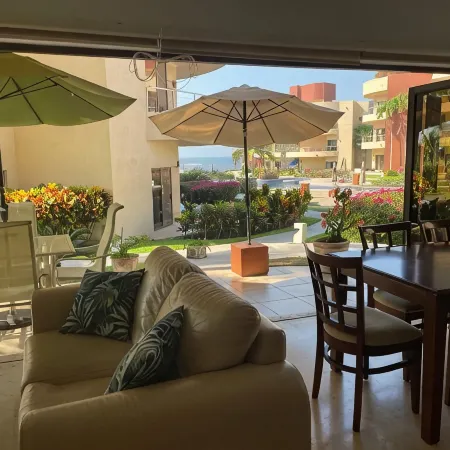 LUXURY 3br BEACH FRONT VACATION PROPERTIES