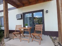 Modern Condo only Minutes from Deadwood & Sturgis! Hotels in Lead
