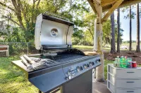 3 Bedroom Lakefront Retreat Near Downtown Tavares
