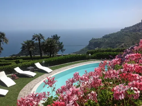 Villa Minuta - parking
