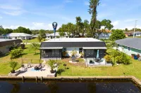 Caloosahatchee Hideaway I, Waterfront Farmhouse Escape, Near Babcock Ranch - Villaer
