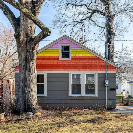 Happy Happy Guest House 1bd/1ba in Quiet yet Popular Neighborhood