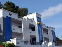 Pine Hill Suites - 3-Star