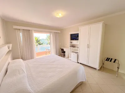 Pousada Vila do Coral Отели в г. 