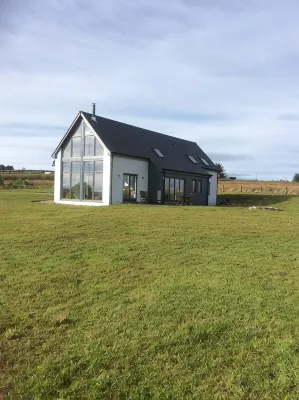 Modern Rural Cottage for 2-6 people - Homestays