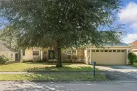 Lakeside Sunset 3 Bedroom by Redawning