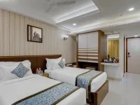 Click Collection Jaipur, Sindhi Camp Hotels near Sindhi Camp