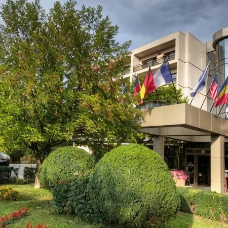 Hotel Dumbrava