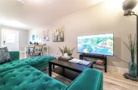 YHZ Cheerful Private Unit 10 min to Airport - アパートメント
