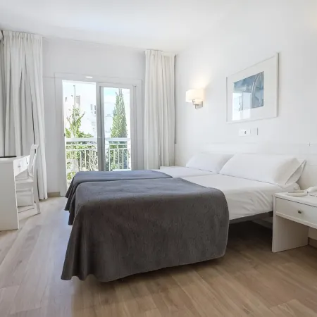 Hotel Garbi Park & AquaSplash