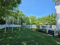 Tranquility Near the Sea with in-ground salt water pool and fenced in yard. Hotels in Absecon