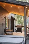 Boots Off, Sauna on-Hot Tub- Firepit- 5 mi to Mt Rainier National Park