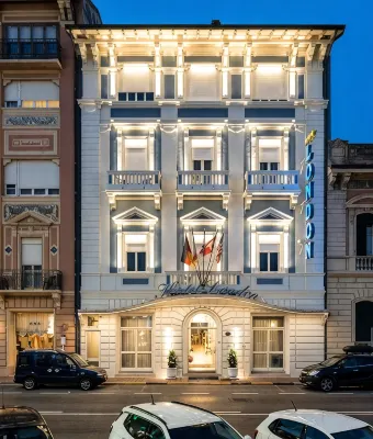 Hotel London - en bord de mer