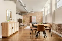 Spacious Downtown Indianapolis Luxury 1Br Full Kitchen - Condos