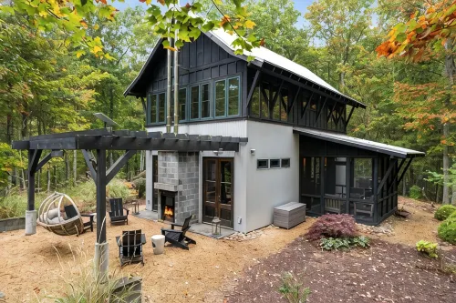 Modern Cabin - Private Mountaintop Location, Hot Tub, Outdoor Shower, Fireplace - Chalets