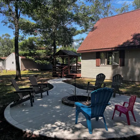 Clink’s Cabin- cozy home situated in beautiful picturesque Indian River Michigan