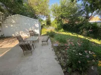 Relax on Lake- cozy, spacious, and stylish - 2-Star
