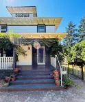 Charming 1-bedroom apartment in the heart of vibrant Foster-Powell, SE Portland - Apartments
