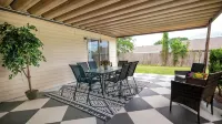 Live Oak Family Escape/ Pets OK/Near Live Oak Park
