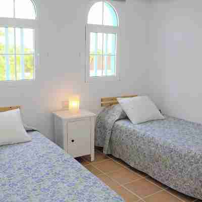 Privilege Bay-Villa Chennai-sea view and natural park view. Beachfront location. Rooms