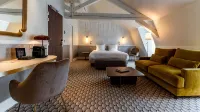 Continental Hotel