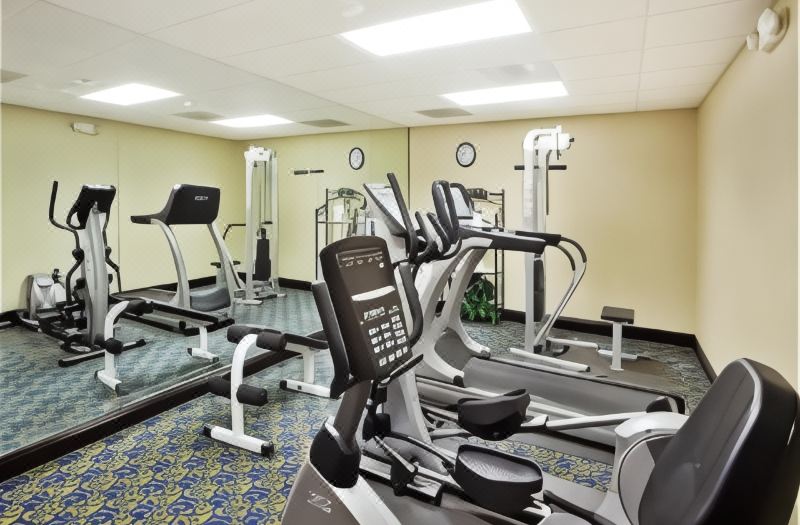 Holiday Inn Express & Suites Norman by IHG photo 4