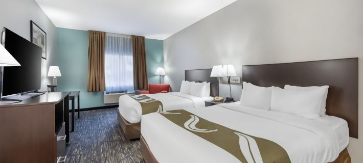 Quality Inn & Suites Hotels in Lincoln