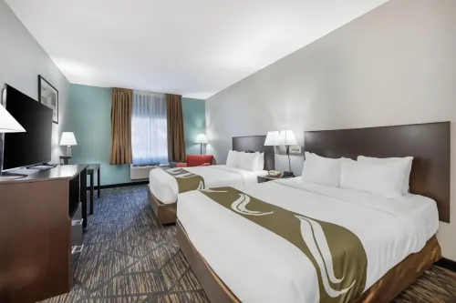 Quality Inn & Suites - 2-Star