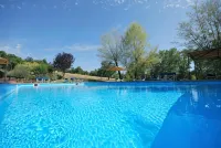 Fattorie di Celli - Pools
