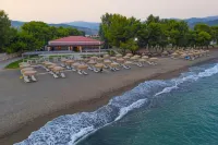 Makis Inn Resort - Beach