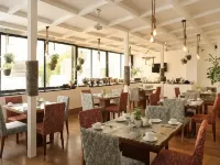 阿胡加桑德那格爾飯店 因陀罗普拉斯塔附近的飯店