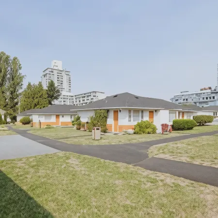 2400 Motel, Vancouver