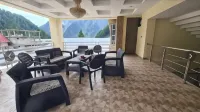 Nine Tree Hotel Naran