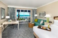 The Shores Resort & Spa - parking