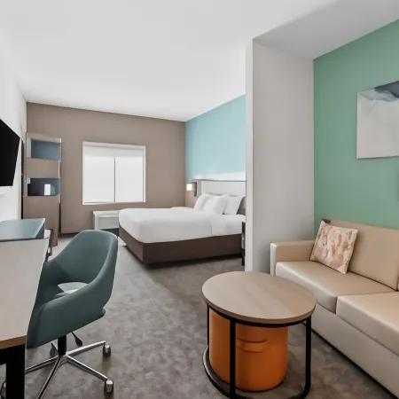 Comfort Suites