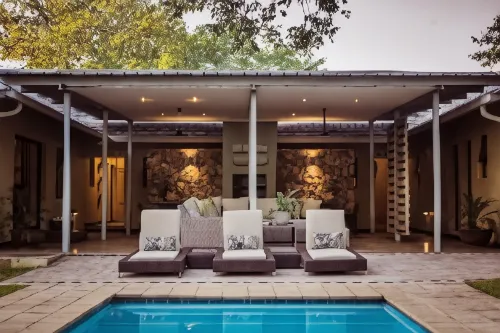 Bushveld Terrace Safari Hotel, Lodge & Spa