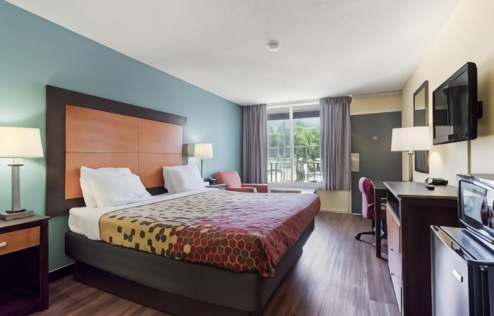 Econo Lodge Gallatin - Metro Nashville