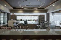 Bellevue Park Hotel Riga with Free Parking - Bares