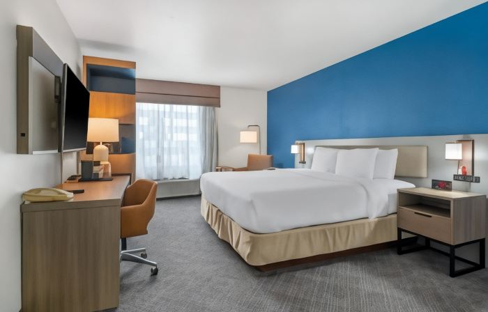 Comfort Inn & Suites Sheboygan I-43